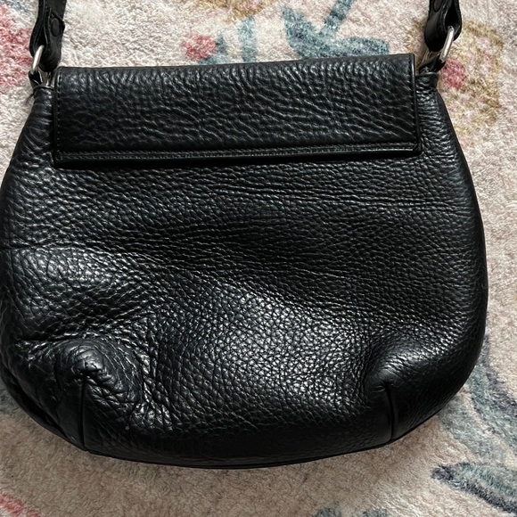 Chic Black Crossbody Bag with Studded Detail - Picture 6 of 7